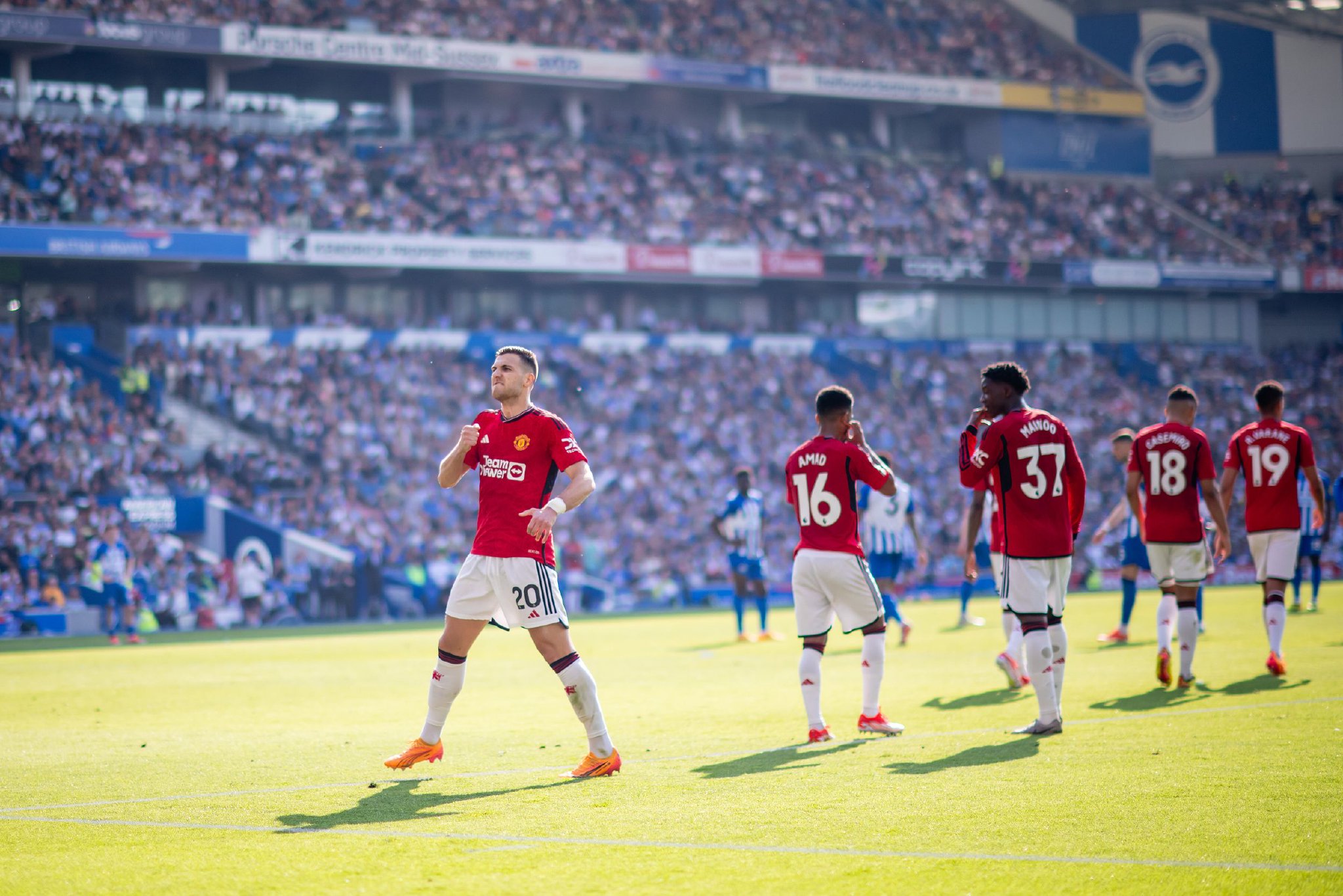 热血故事而 热血故事而