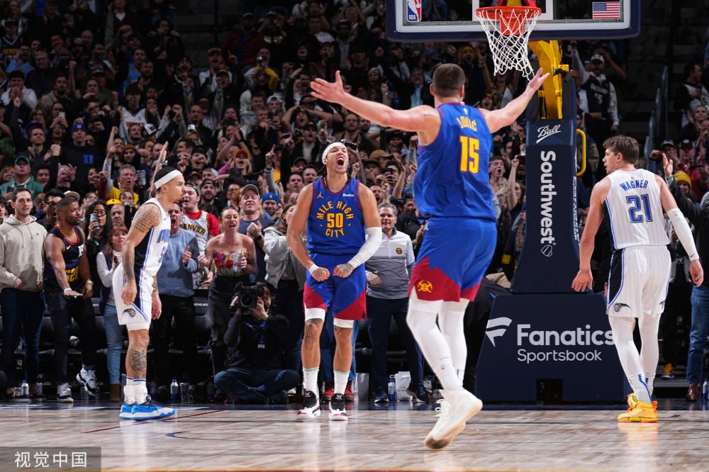 终于用足球 终于用足球