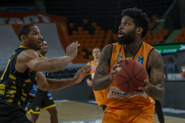 择远距离射 择远距离射