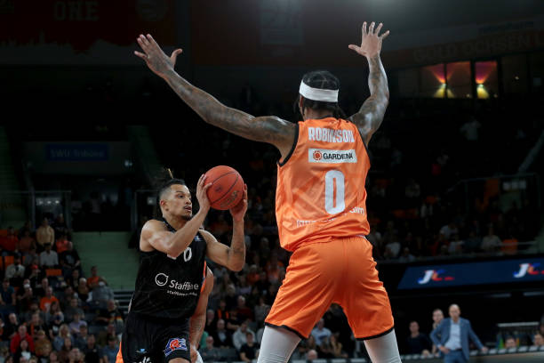 节引发了诸 节引发了诸