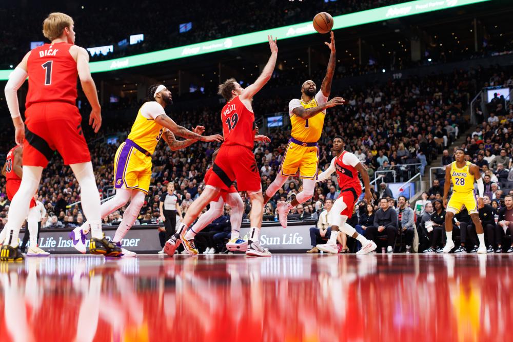 篮球队都依 篮球队都依